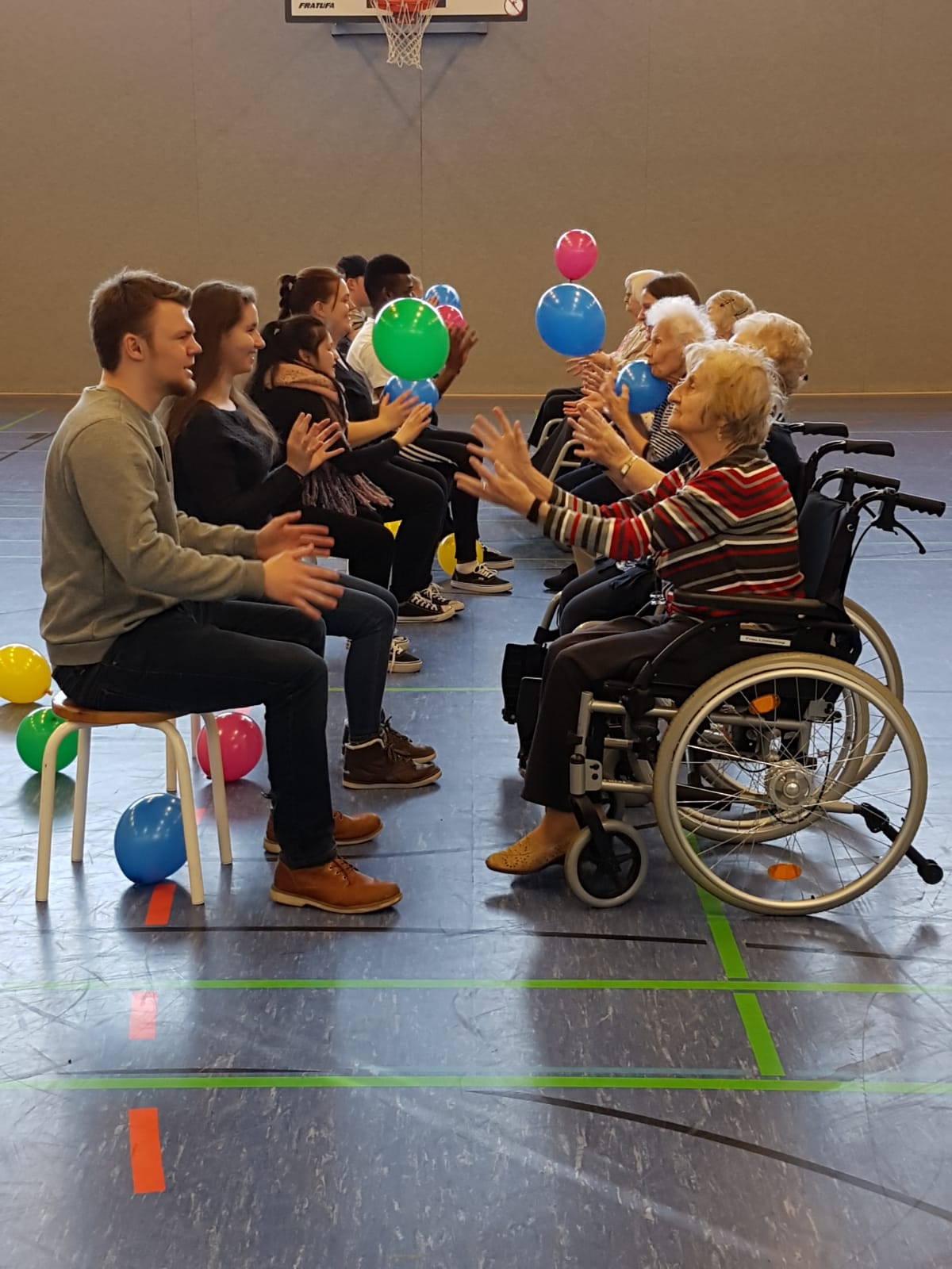 Senioren werden fit gehalten